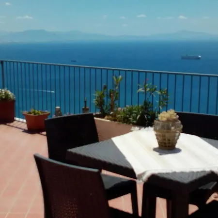 L'azzurro E Il Blu' Holiday home